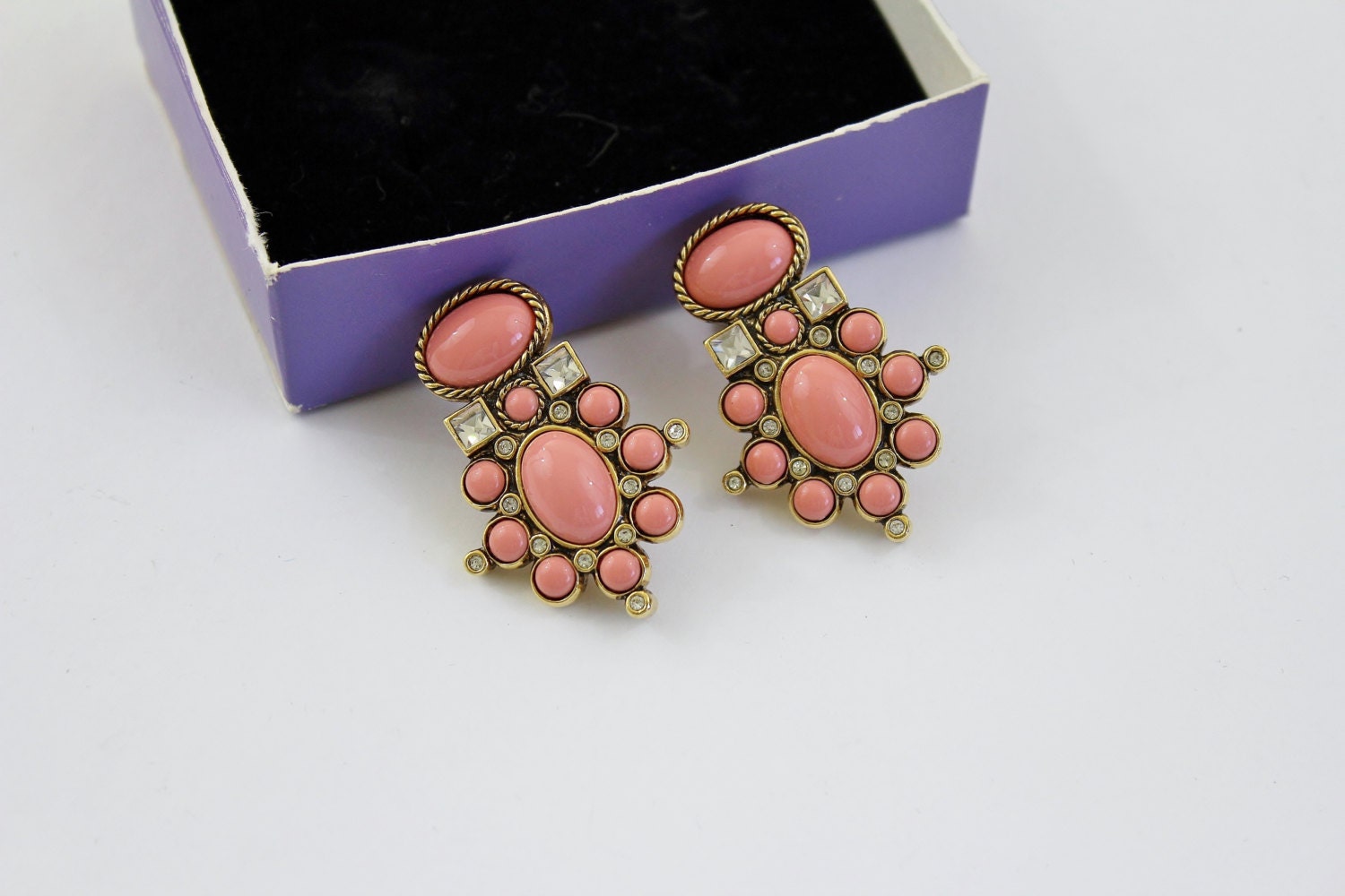 Elizabeth Taylor for avon Sea Coral collection Earrings Clip on / N 101 ...
