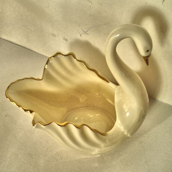Lenox Swan Small Bone China Ivory Cream Color Trim 24K Gold
