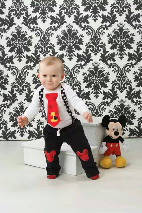 It's free shipping made easy Catalog > Shop By Theme > Minnie Tutu Outfits Shop Tutu Sweet Shop for the cutest selection of Minnie Mouse Birthday Tutu Sets, Birthday Hats, Shirts, and Clothing. Our store has one of the largest collection of girl mouse tutu outfits for your little angel.