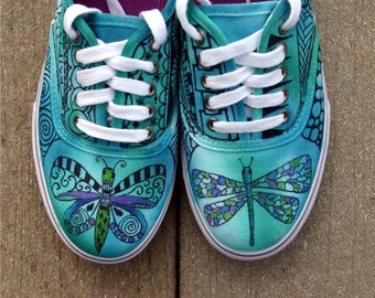 Zentangle sneakers, shoes, sneakers, custom sneakers, zentangle art, original art, OOAK, womens sneakers, handpainted