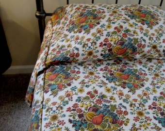 Bedspread 1950's Twin Retro - Tailored Handmade Twin Retro Bedspread - Cottage Chic Retro Bedspread