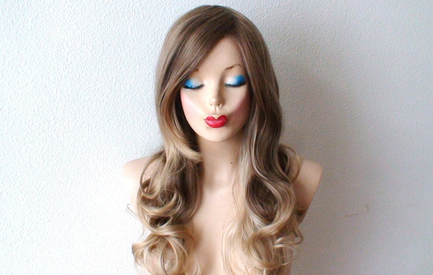 Dirty Blonde Ombre Ash Brown Dirty Blonde Ombre Wig Long Curly Hair Side Bangs For Daytime Use Or Cosplay