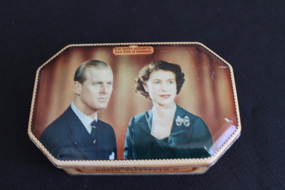 James Keiller & Sons Queen Elizabeth Coronation Toffee Tin