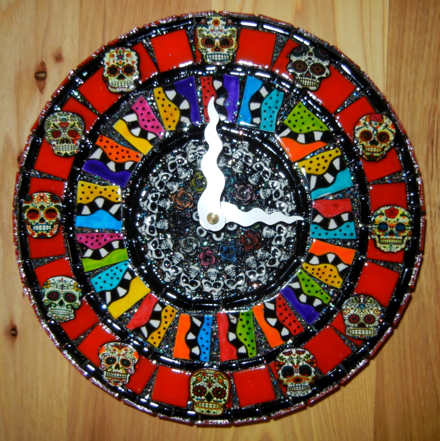 Dia de Muertos Sugar Skull Mosaic Clock