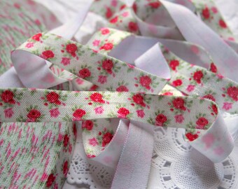 5/8" Petite Roses Elastic Lace, White FOE