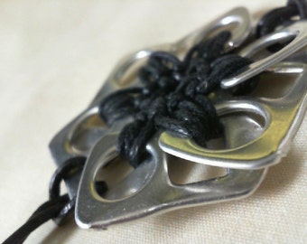 Crocheted Flower Can Tab Flower Braclet