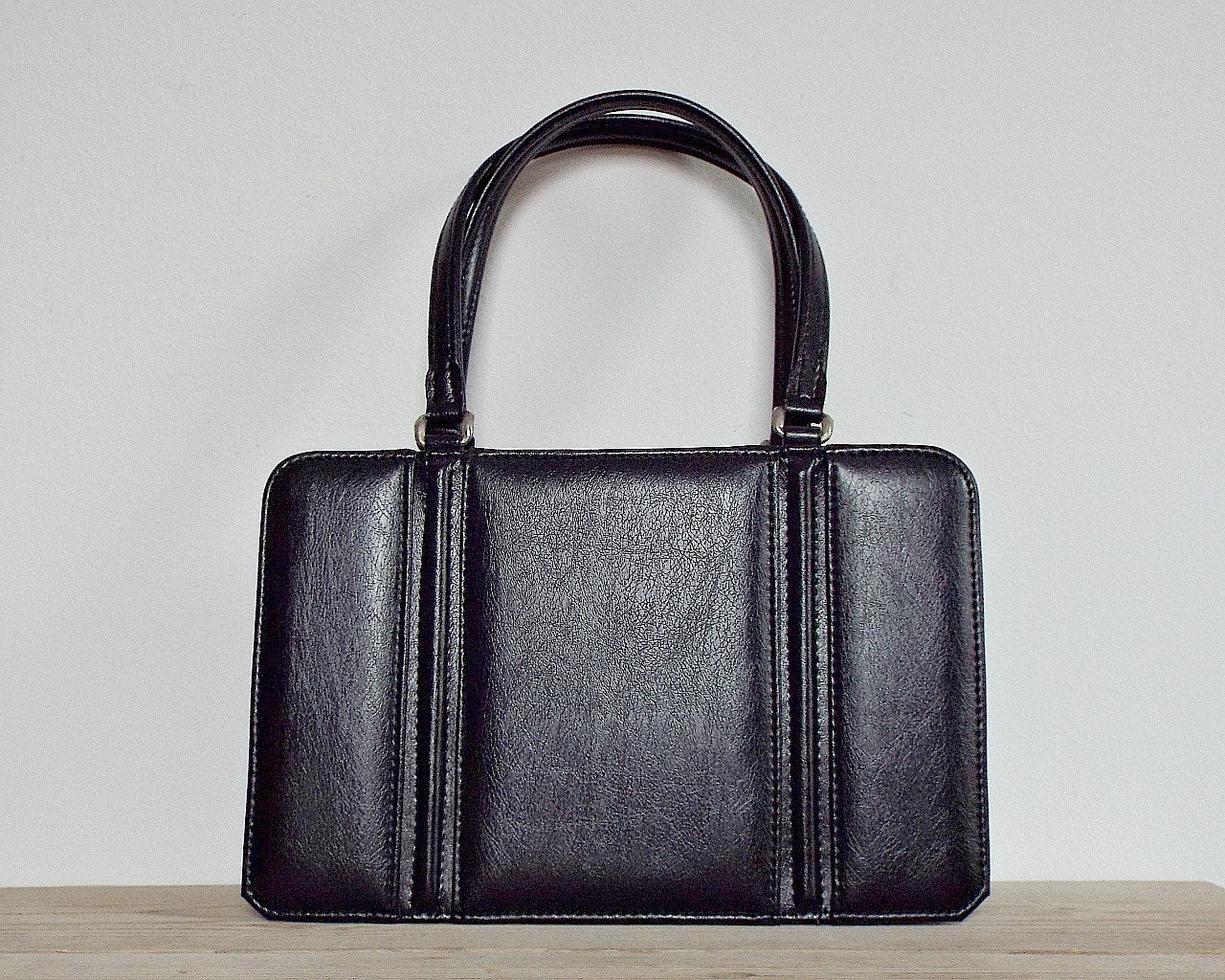 Retro black handbag – vintage lady leather bag, women purse clutch ...