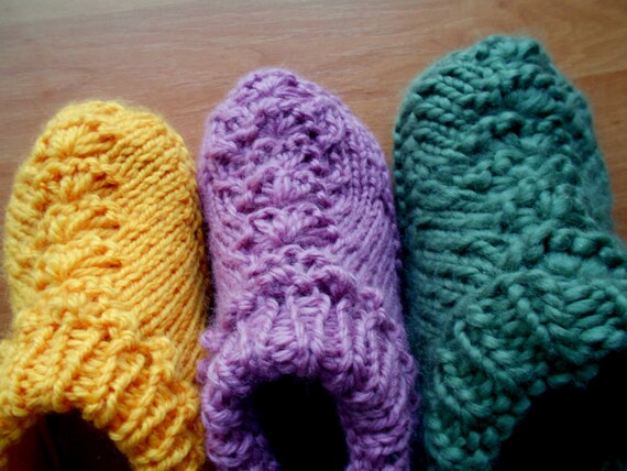 PDF KNITTING PATTERN Slippers,slipper socks, woman, medium size,easy knit, fr...