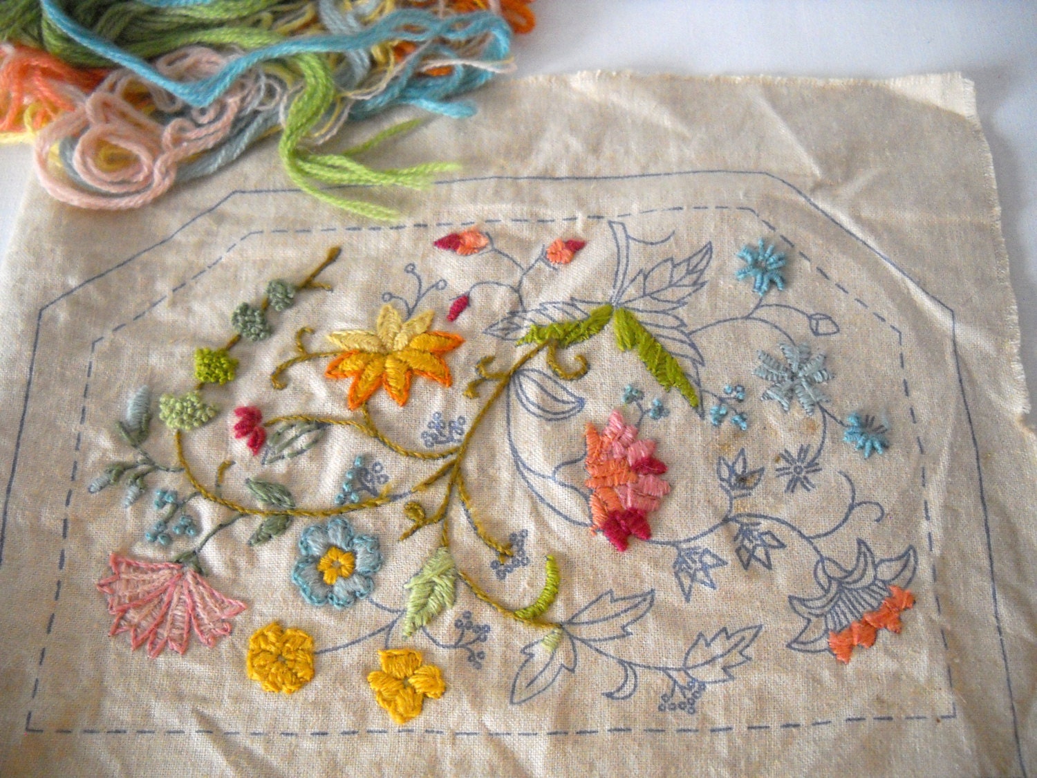 Vintage crewel art kit