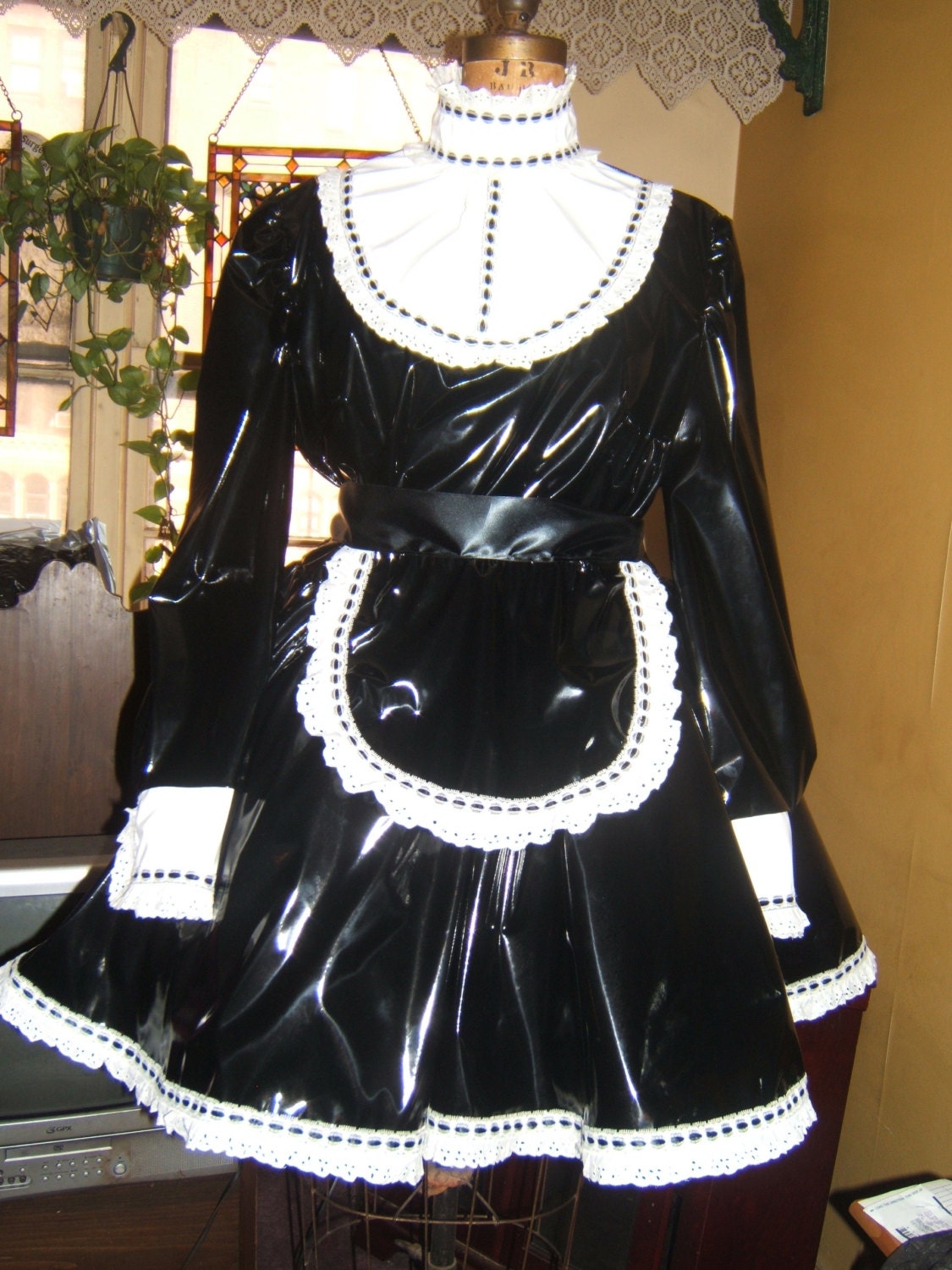 Black PVC English Maid Outfit by Sissymissyboutique on Etsy