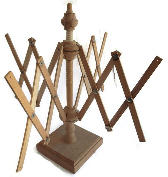 Vintage Wooden Yarn Winder Umbrella Yarn Yarn Swift by