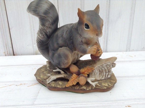 homco masterpiece porcelain squirrel