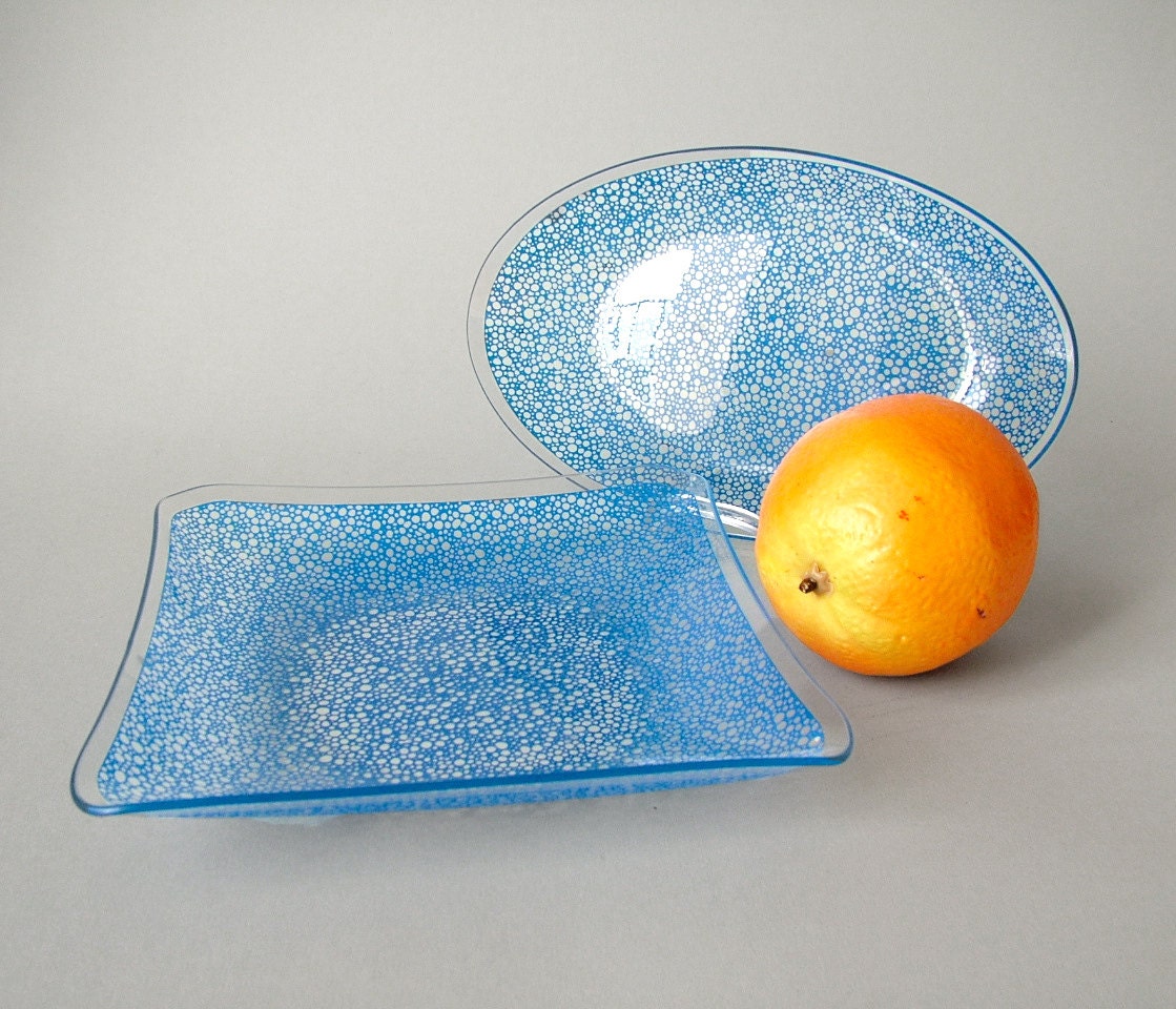 Vintage set of 2 glass dessert serving dishes plate blue dots bubbles