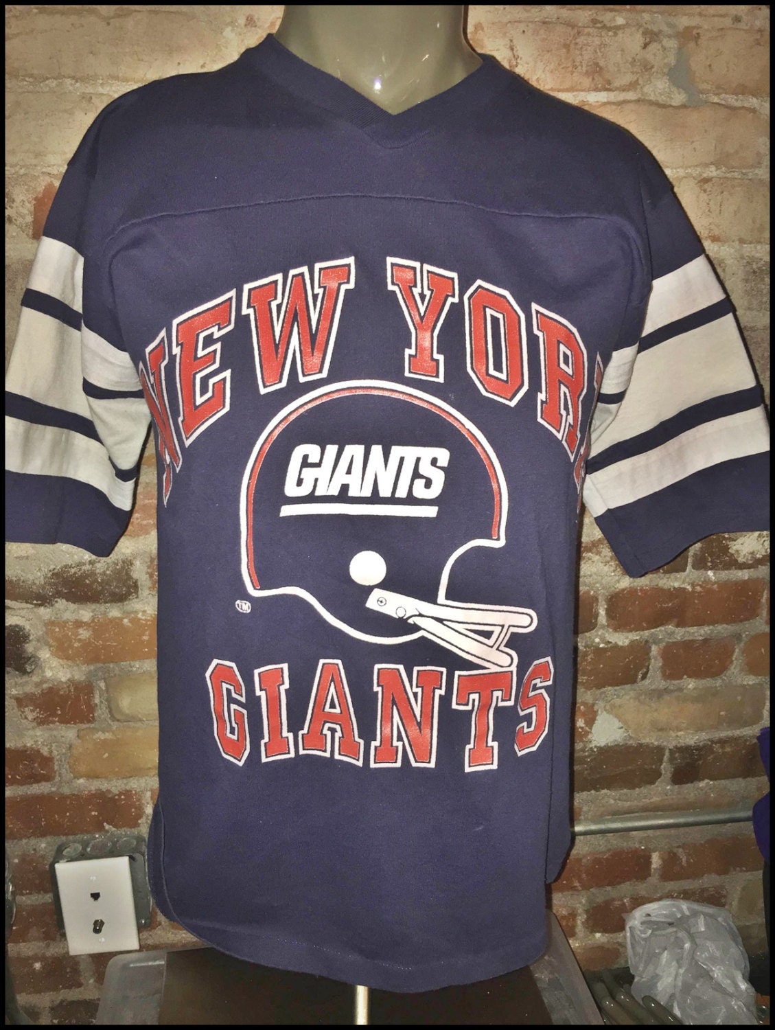 Vintage 80's New York NY Giants Logo 7 by RackRaidersVintage