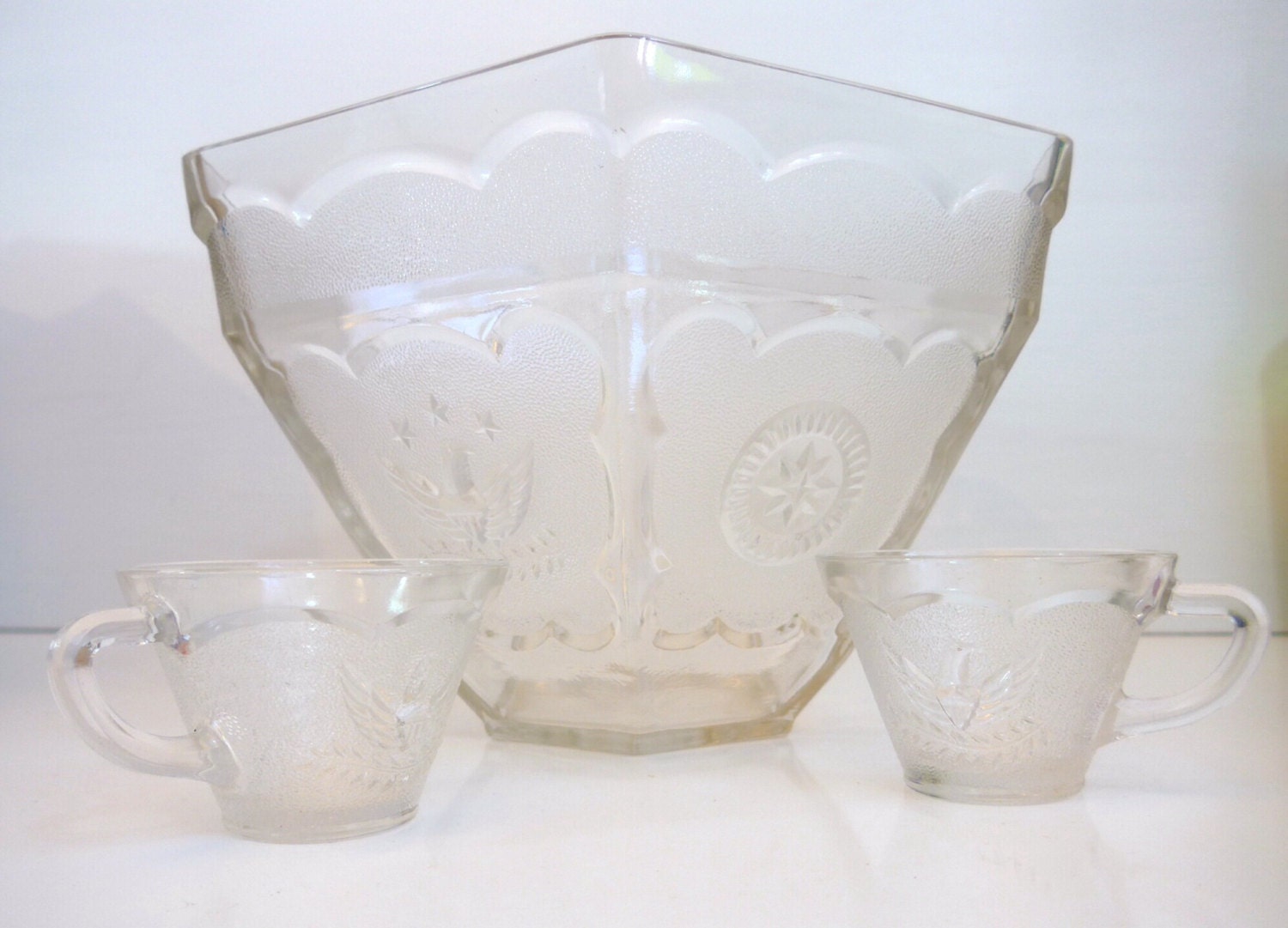 Vintage 1950s Federal Glass American Eagle Stars Glass Punch Bowl w/ 10