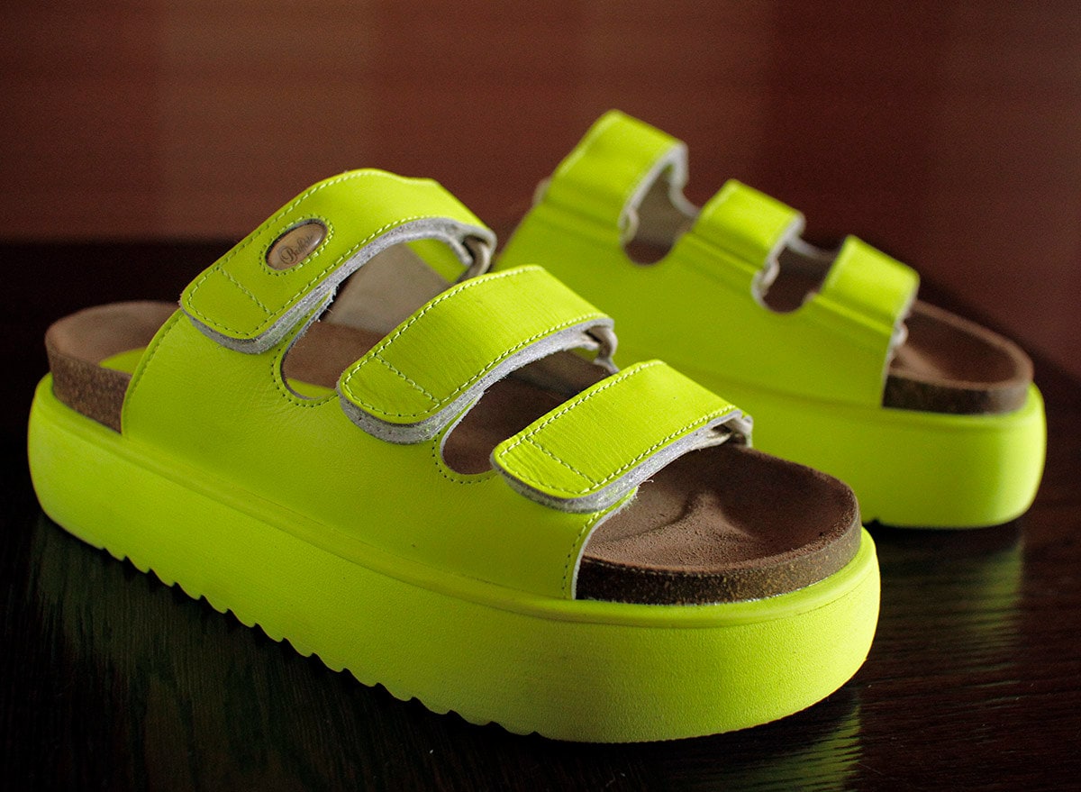 platform sandals buffalo