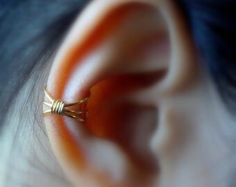 1)Simple Three Line Non- Pierced Ear Cuff **GOLD BODY**