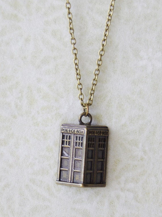 Tardis Necklace / Doctor Who Necklace / Dr by SmittenKittenKendall