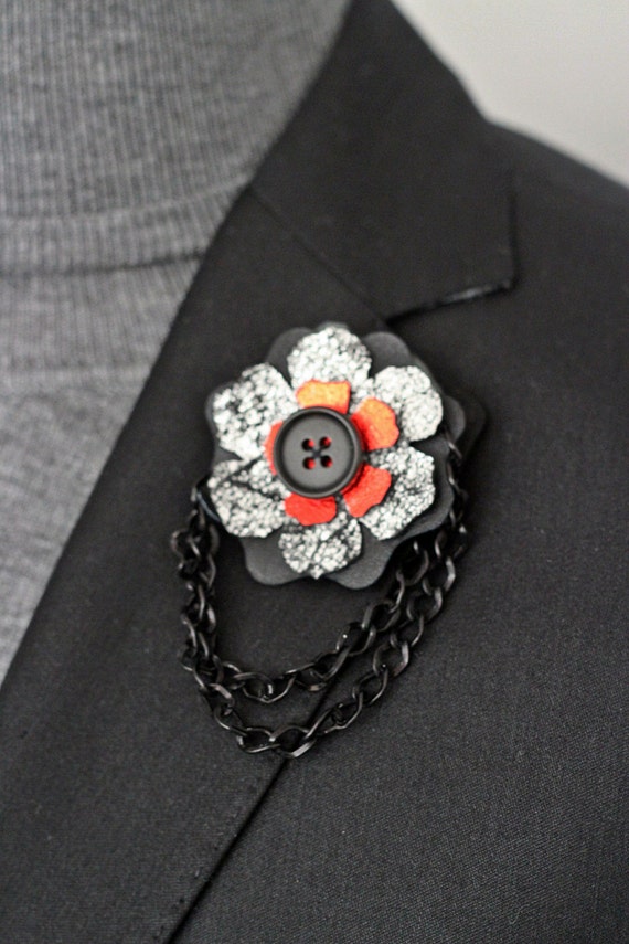 Rocking lapel pin with chain Mens lapel flower by NevesticaLeather