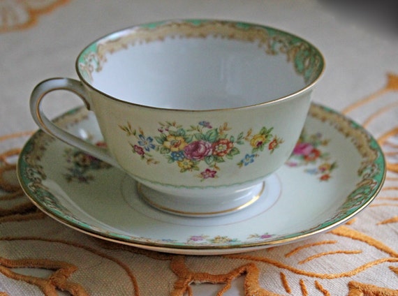 Porcelain Teacup and Saucer Set. Mikado China Made in Japan.