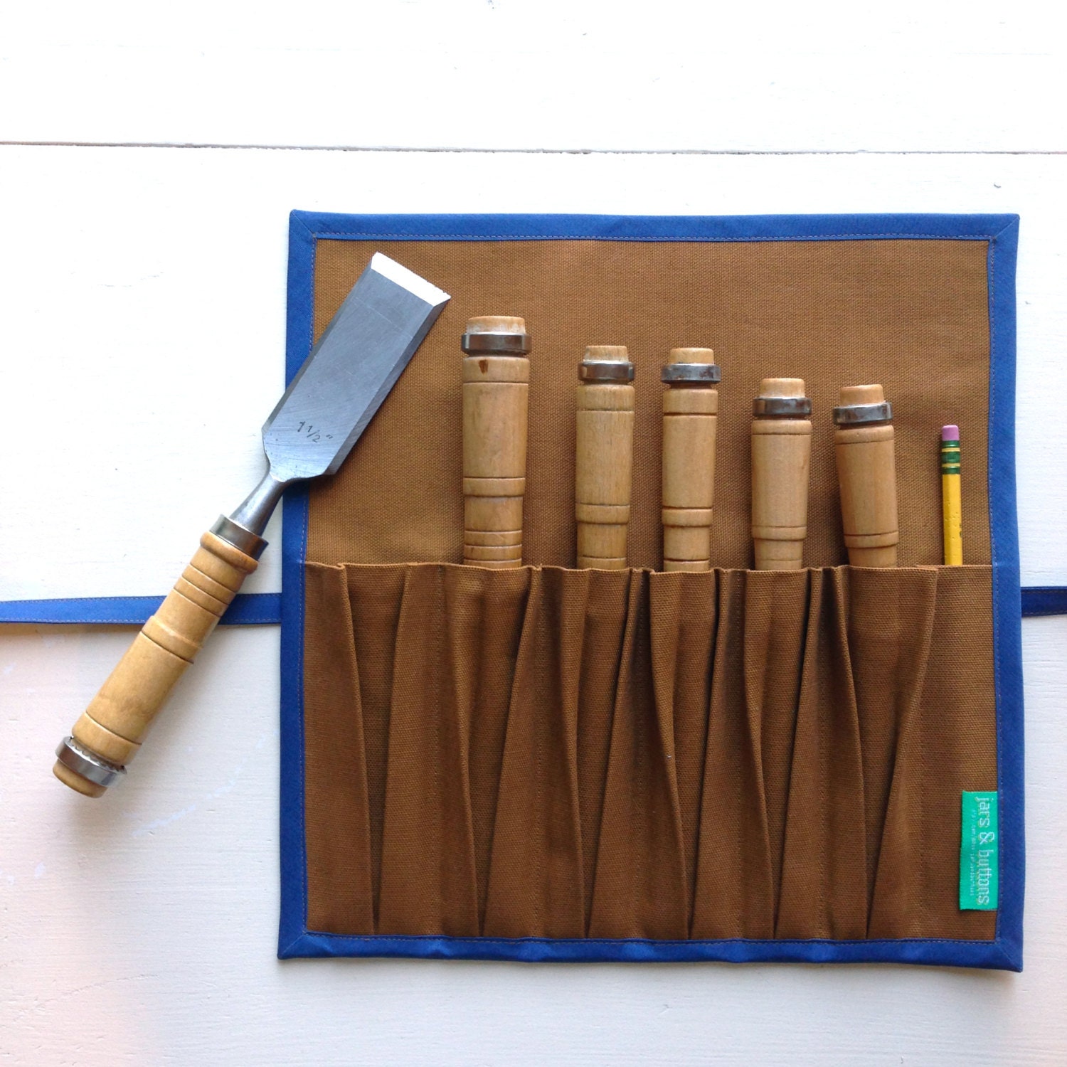 tool roll / wood chisel roll / scissor roll / by jarsandbuttons