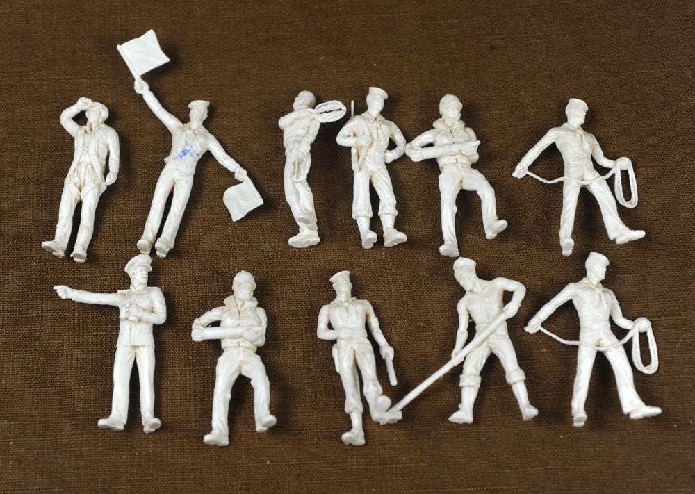 Ideal 1950's Navy Figurines Plastic Sailors Lot by TheGirlsandTim