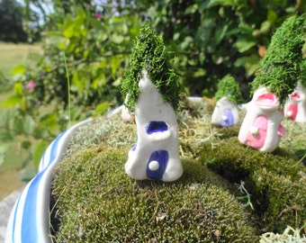 huge set of 25 little fairy gnome homes great for partys favors toppers holidays fairy gardens terrariums