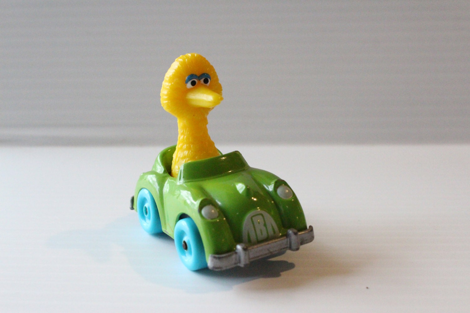 BIG BIRD figure in Metal Green Car Playskool toy vintage