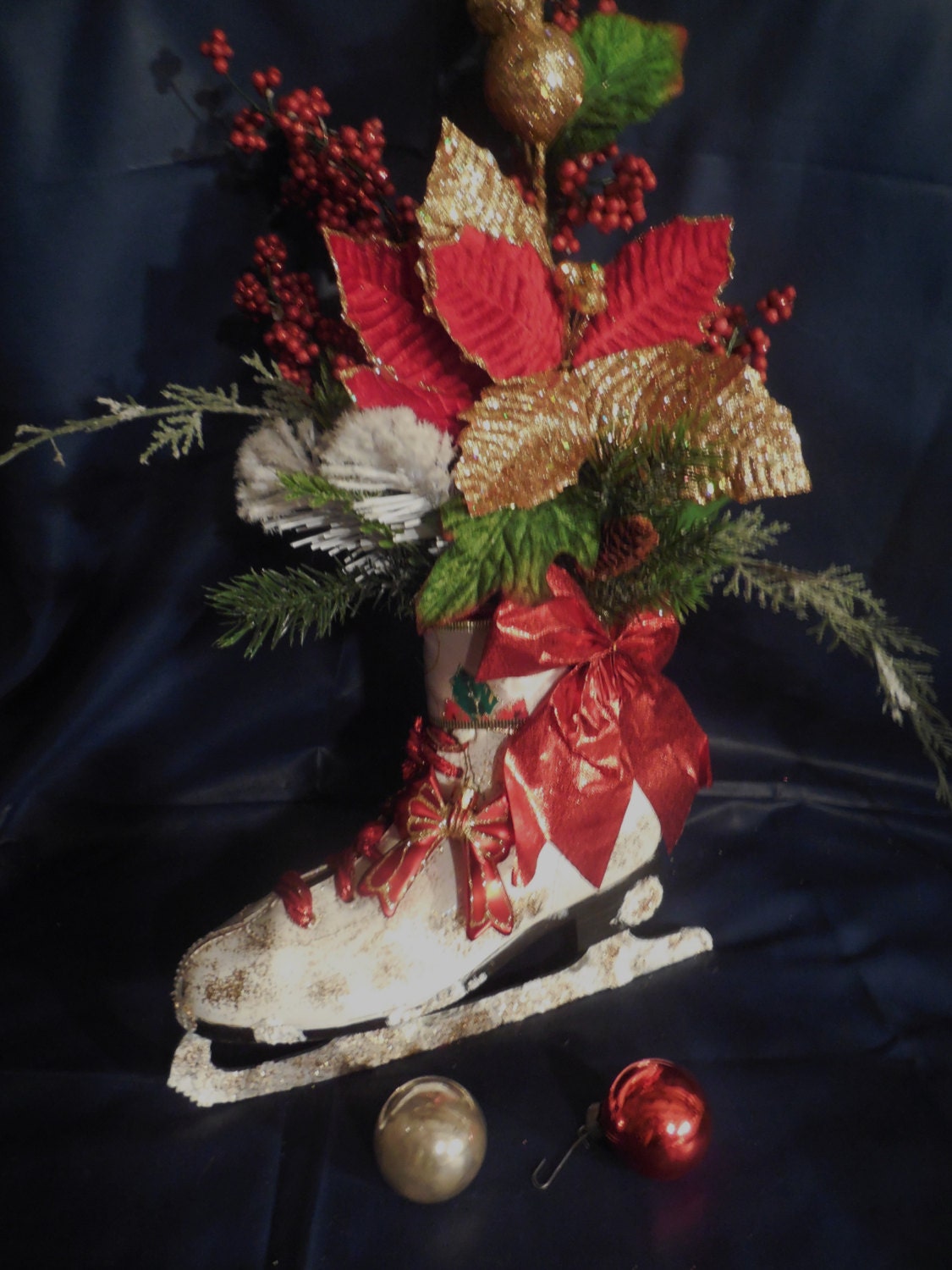 Christmas Ice Skate Handpainted Holiday Dakor Shabby Chic Dakor Farmhouse Cottage Chic