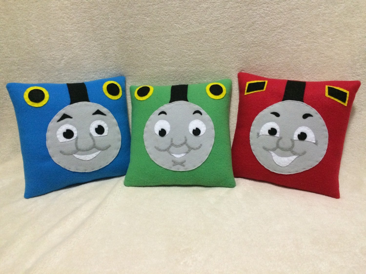 thomas the tank engine cushions