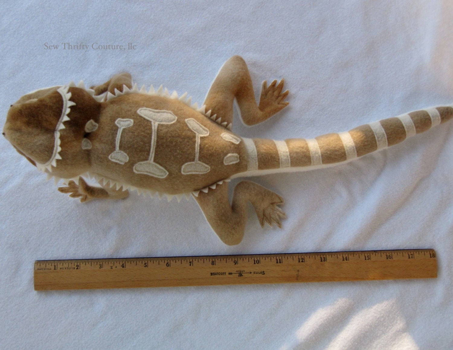 Bearded Dragon soft sculpture Stuffed Collectable 2 in