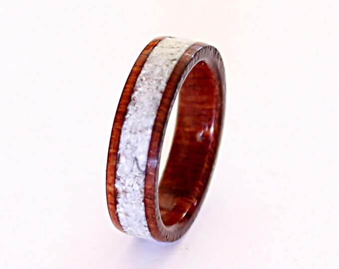 Women's wood ring with crushed shell inlay