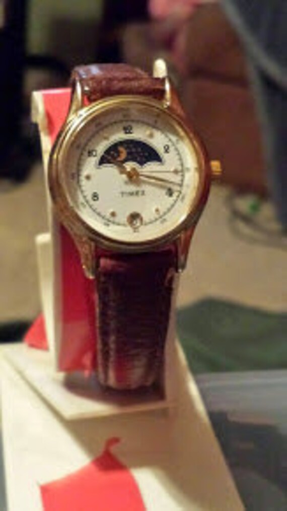 timex women's moonphase watch