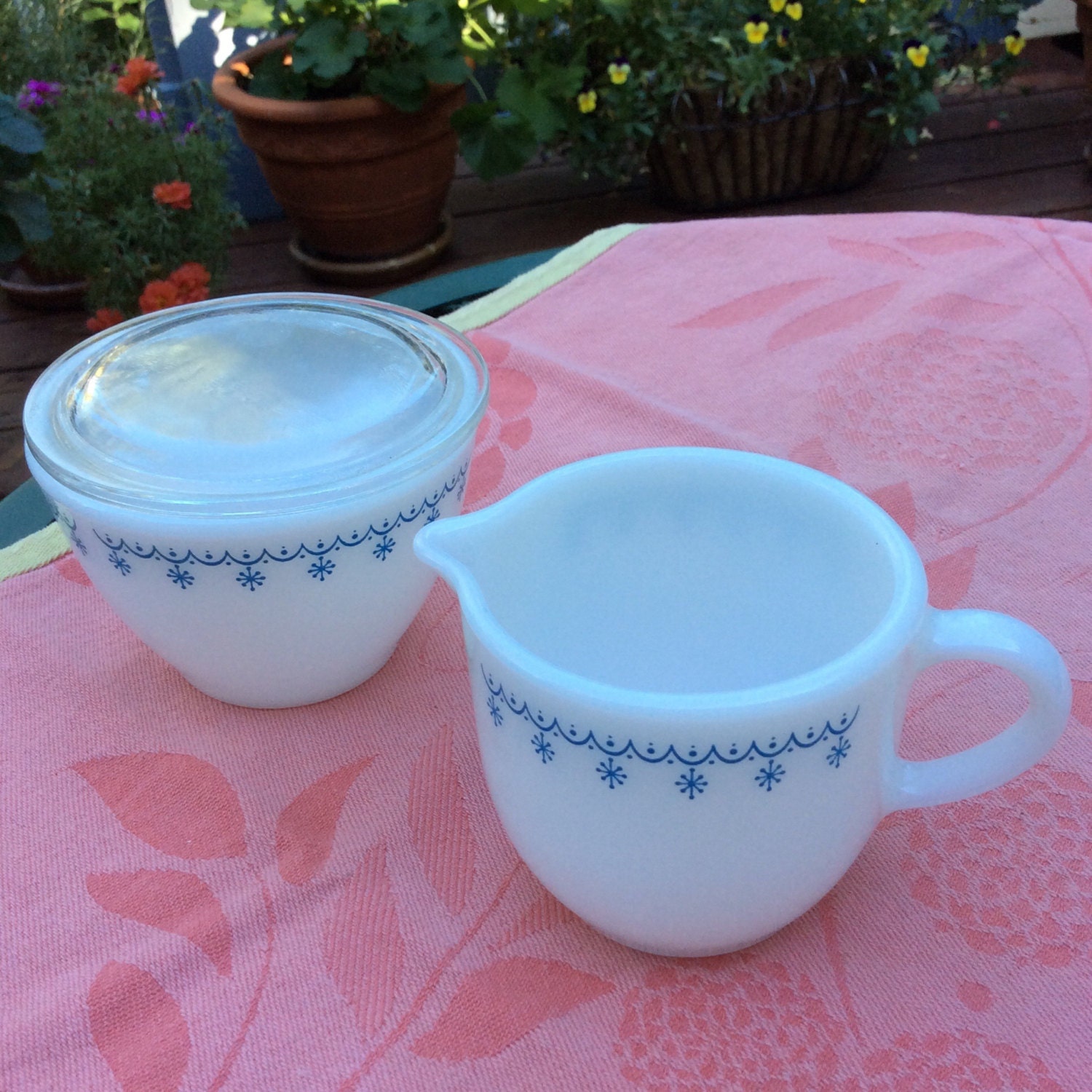 Pyrex creamer & lidded sugar bowl by MontanaSuz on Etsy