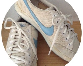 where to buy old nikes