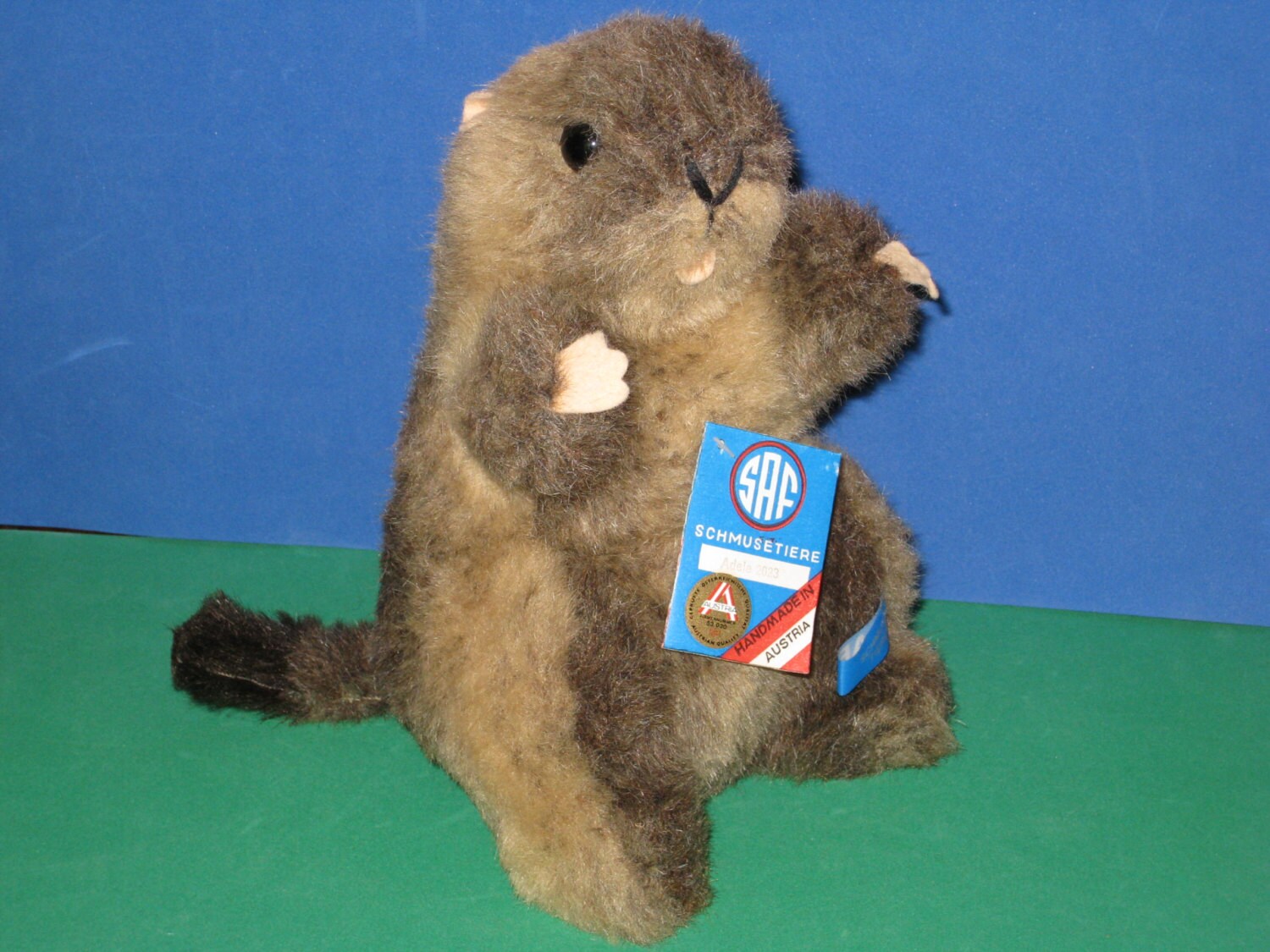 beaver cuddly toy