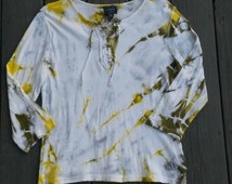 dye a shirt yellow