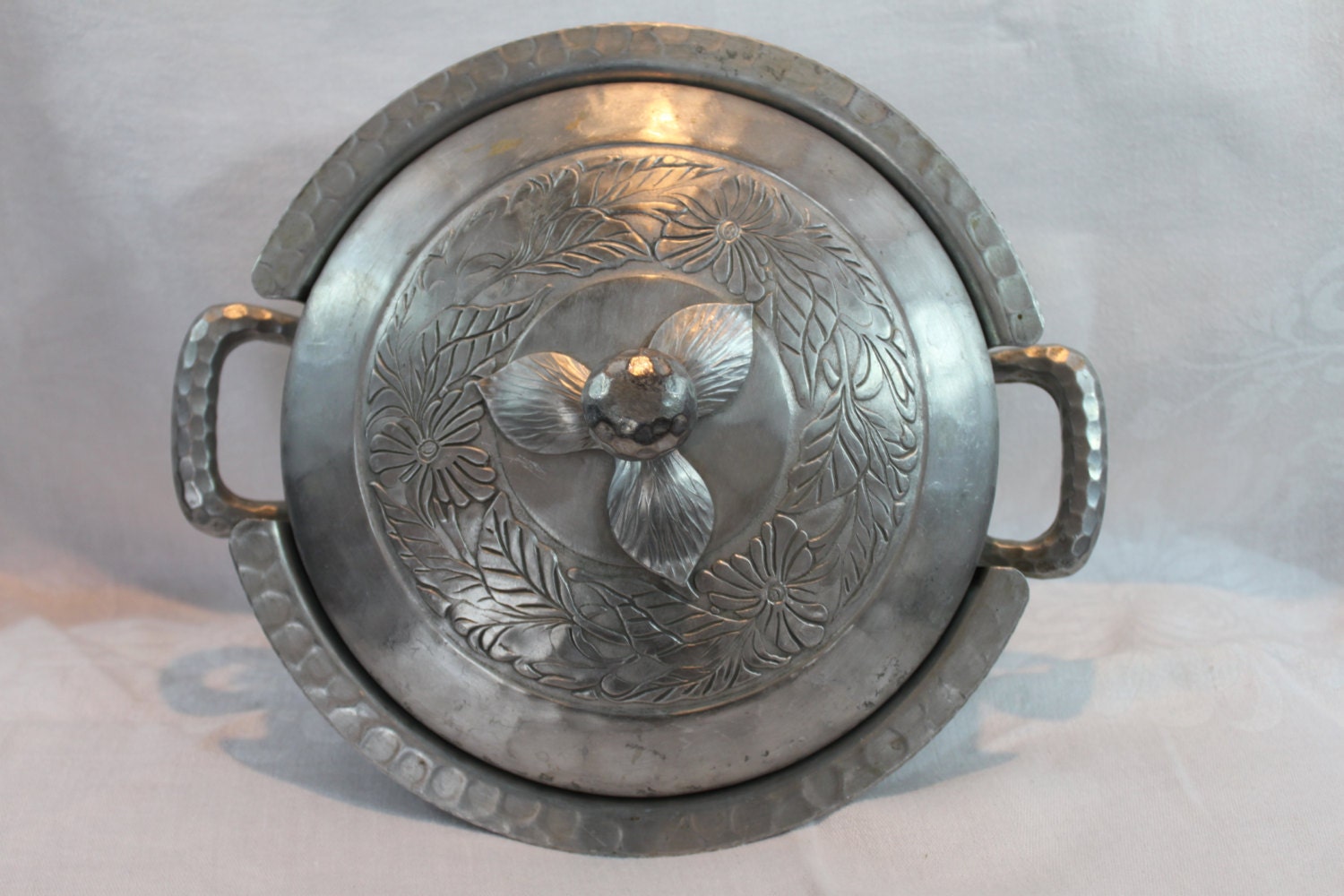 SALE Vintage 1930s Hand Everlast Metal Aluminum