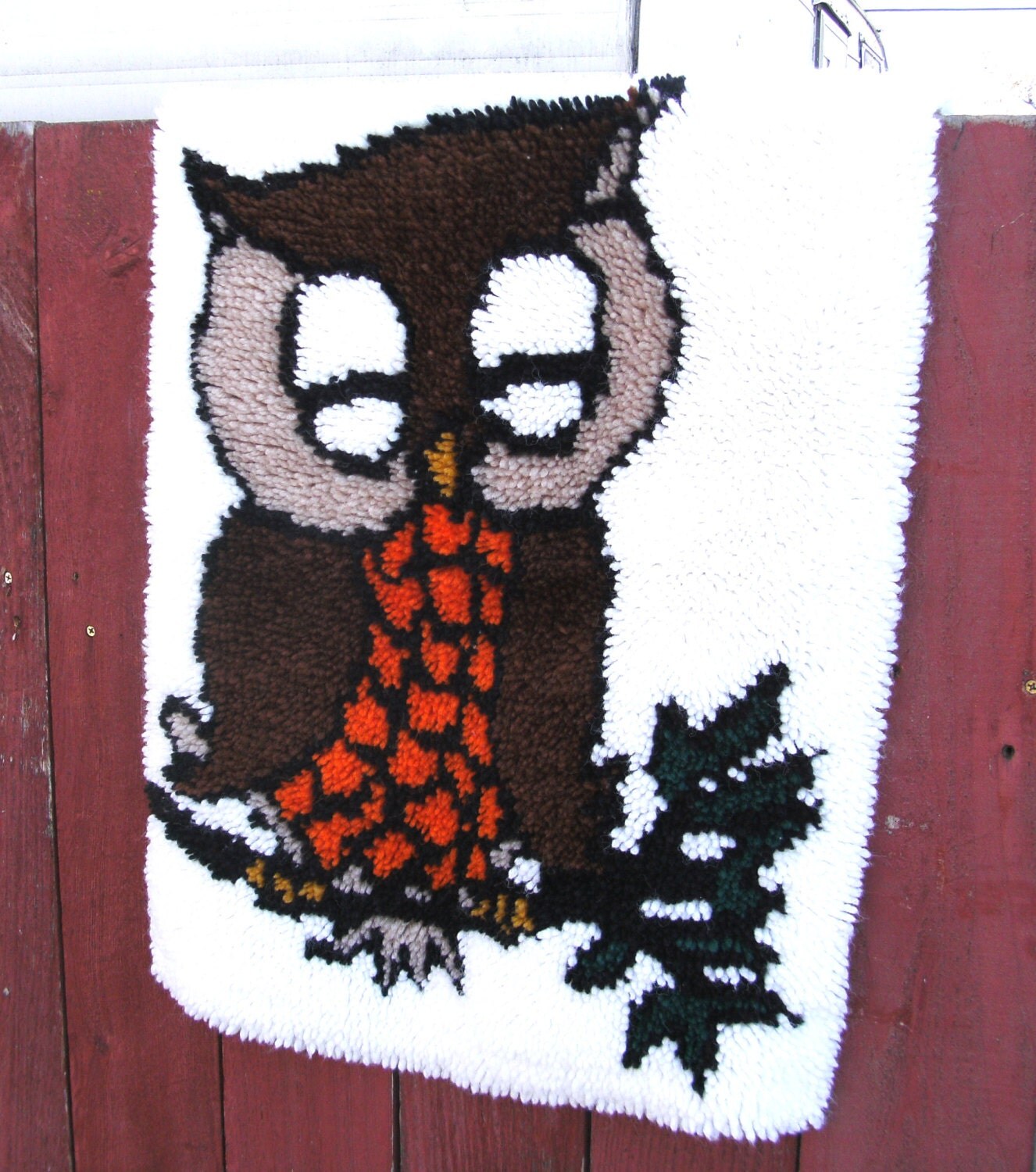 Vintage Latch hook Wall Hanging Owl