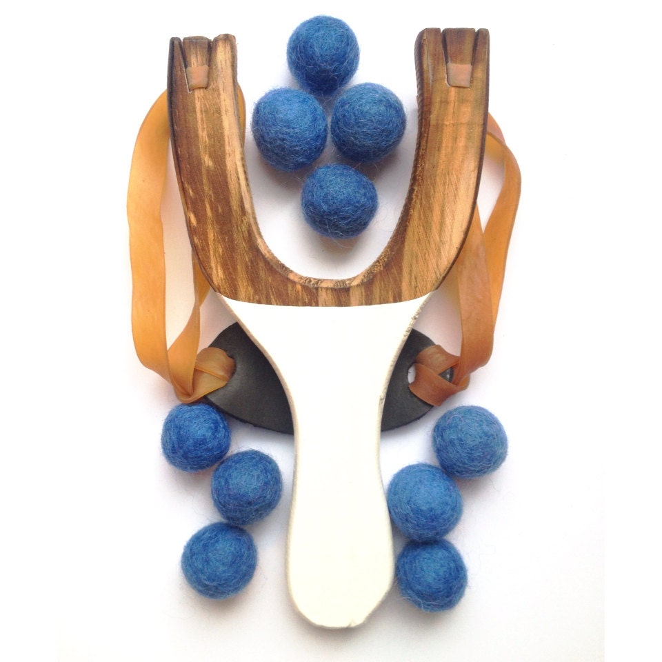 Classic Wooden Slingshot toy with 10 blue wool felt balls