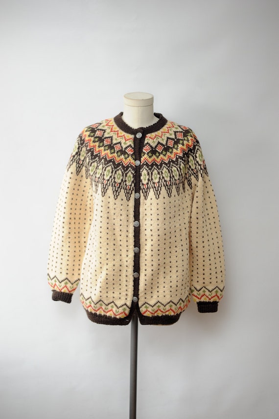 Vintage Norwegian Hand Knit Wool Sweater