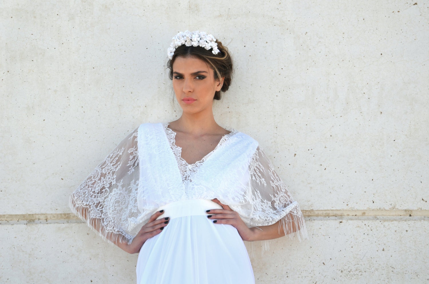 boho wedding dress V neck cleavage with lace sleeves