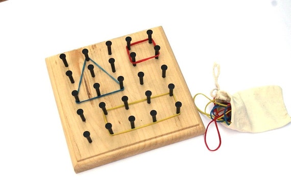 Montessori Rubber Band Geoboard Waldorf Wooden Toy Preschool 