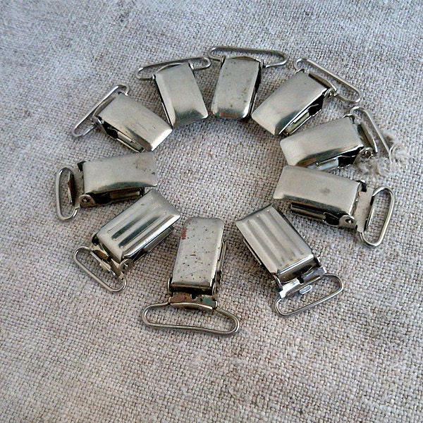 Set of 10 vintage SUSPENDER CLIPS 1960s clamp metal rust