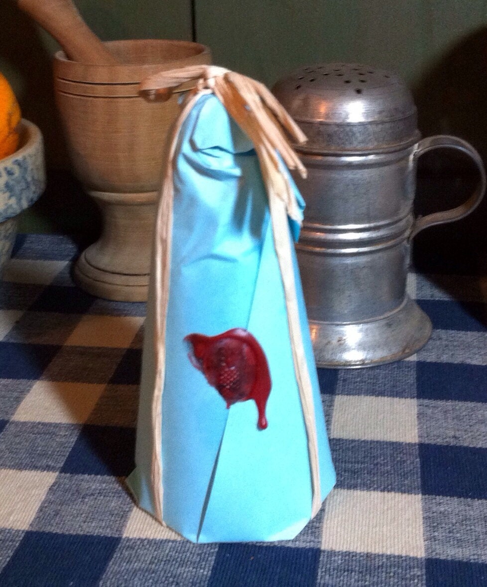 Colonial Sugar Cone in Traditional blue paper