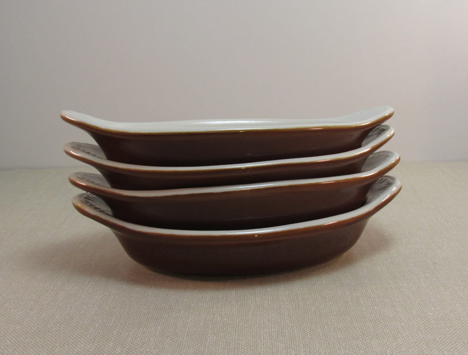 Vintage Hall China Au Gratin Dish 527 model white with