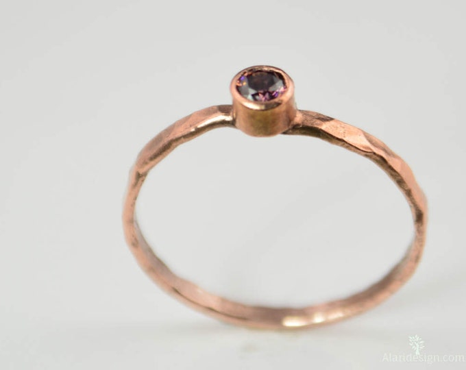 Copper Alexandrite Ring, Classic Size, Stackable Rings, Alexandrite Mother's Ring, June Birthstone Ring, Copper Jewelry, Alexandrite Ring