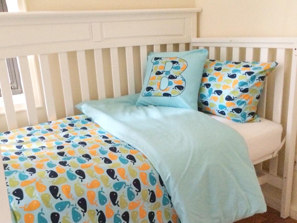 Whales bedding set for kids. Duvet cover pillow case and