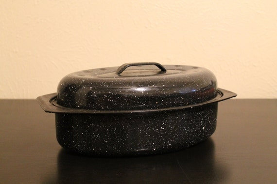 enamel-roasting-pan-with-lid