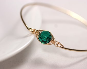 Gold Emerald Bracelet Wire Wrapped Jewelry Handmade Green Swarovski Bangle Bracelet Gold Bracelet Swarovski Crystal Jewelry Gold Jewelry